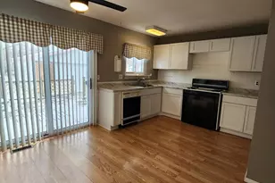 15447 Anthony St, Romulus, MI 48174 - Photo 9