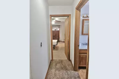 53427 Ridgeview Circle, Paw Paw, MI 49079 - Photo 19