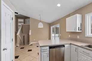 3195 Nature View Dr SE, Grand Rapids, MI 49512 - Photo 9