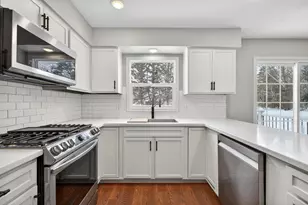 946-948 Hogsback Rd, Mason, MI 48854 - Photo 5