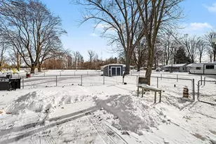 201 Wildwood Beach Rd, Quincy, MI 49082 - Photo 27