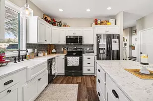 201 Wildwood Beach Rd, Quincy, MI 49082 - Photo 5