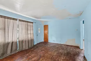 2928 Lafayette Cir, Lansing, MI 48906 - Photo 7