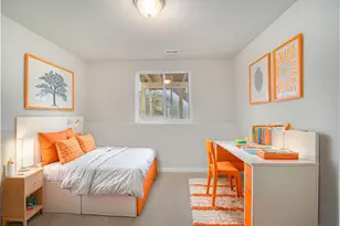 580 Manorwood Cir, Benton Harbor, MI 49022 - Photo 21