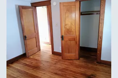 212 N Magnolia Avenue, Lansing, MI 48912 - Photo 9