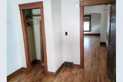 212 N Magnolia Avenue, Lansing, MI 48912 - Photo 5