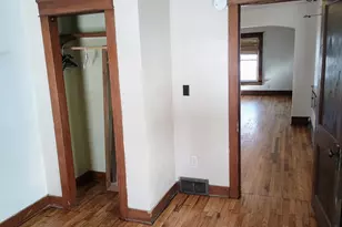 212 N Magnolia Ave, Lansing, MI 48912 - Photo 5