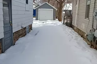 212 N Magnolia Ave, Lansing, MI 48912 - Photo 17