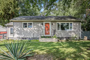 32780 M-43, Paw Paw, MI 49079 - Photo 1