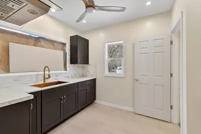 1064 Ogden Avenue, Benton Harbor, MI 49022 - Photo 13