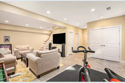 475 Lakeshore Drive, South Haven, MI 49090 - Photo 25