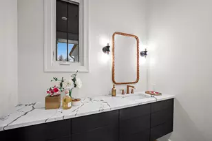 7303 Brookside Vlg Ct, Bloomfield Hills, MI 48301 - Photo 27