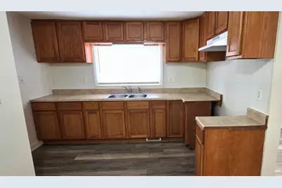 1342 Monroe Street, Benton Harbor, MI 49022 - Photo 9