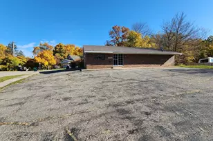 1405 E CÃ©sar E ChÃ¡vez Ave, Lansing, MI 48906 - Photo 1