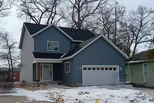 1671 Montague Ave, Muskegon, MI 49441 - Photo 9