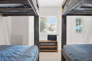 7500 Nine Mile Point Dr, Charlevoix, MI 49720 - Photo 35