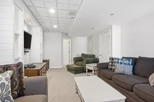 7500 Nine Mile Point Dr, Charlevoix, MI 49720 - Photo 33