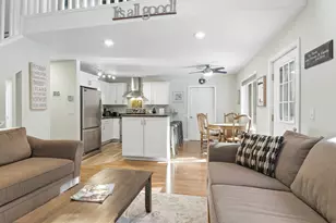 7500 Nine Mile Point Dr, Charlevoix, MI 49720 - Photo 15
