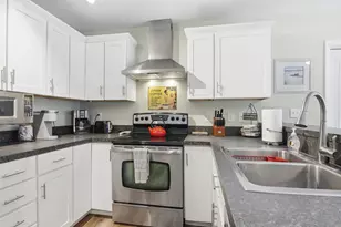 7500 Nine Mile Point Dr, Charlevoix, MI 49720 - Photo 9