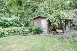 50 Wellworth Ave, Battle Creek, MI 49037 - Photo 11