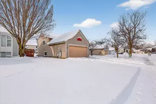 4507 Brookmeadow Dr SE, Kentwood, MI 49512 - Photo 3