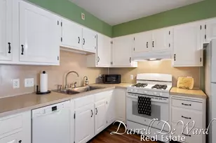 5673 Leisure S Dr SE, Grand Rapids, MI 49548 - Photo 5