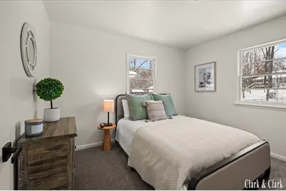 3958 Oak Valley Avenue SW, Wyoming, MI 49519 - Photo 9