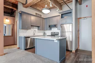 940 Monroe Ave NW, Grand Rapids, MI 49503 - Photo 11