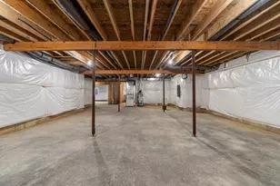 5033 Ikram Oaks Dr, Jackson, MI 49201 - Photo 51