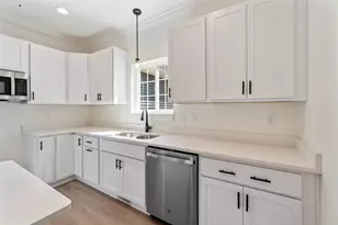 5033 Ikram Oaks Dr, Jackson, MI 49201 - Photo 19