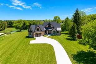 69166 Slating Ln, Bruce, MI 48065 - Photo 3