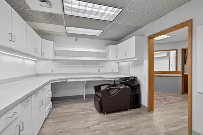 300 W Washington Avenue #070, Jackson, MI 49201 - Photo 13