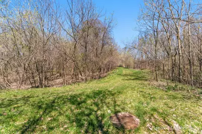 700 E Woodlawn Avenue, Hastings, MI 49058 - Photo 3