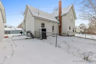 321 E Fenton St, Union City, MI 49094 - Photo 19