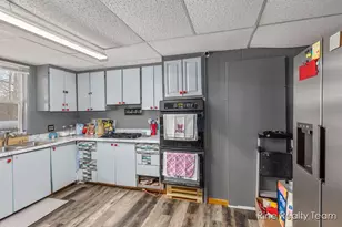 321 E Fenton St, Union City, MI 49094 - Photo 7