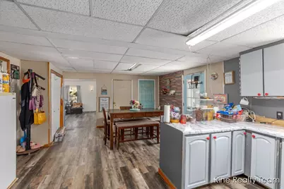 321 E Fenton Street, Union City, MI 49094 - Photo 9