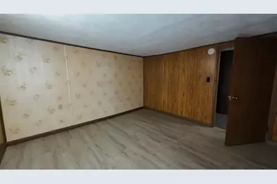 311 East Street, Jonesville, MI 49250 - Photo 25