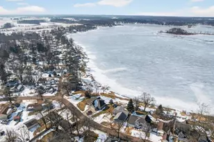 11178 E Shore Dr, Delton, MI 49046 - Photo 29