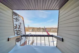 710 Lakeshire Trail, Adrian, MI 49221 - Photo 9