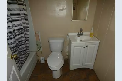 864 Highland Avenue, Benton Harbor, MI 49022 - Photo 13