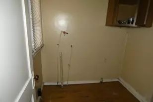 864 Highland Ave, Benton Harbor, MI 49022 - Photo 15