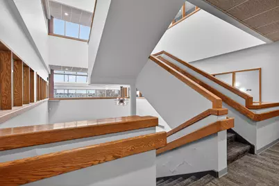 300 W Washington Avenue #Lobby Suite, Jackson, MI 49201 - Photo 27