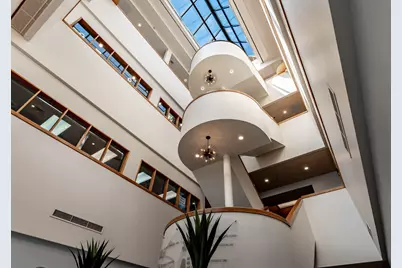 300 W Washington Avenue #Lobby Suite, Jackson, MI 49201 - Photo 49