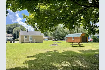 379 Western Avenue, Benton Harbor, MI 49022 - Photo 17