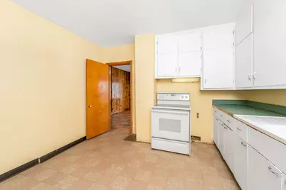 111 S Fountain Street, Marshall, MI 49068 - Photo 9