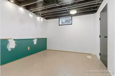 2302 Northwest Avenue, Lansing, MI 48906 - Photo 23