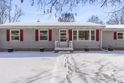 2302 Northwest Avenue, Lansing, MI 48906 - Photo 3