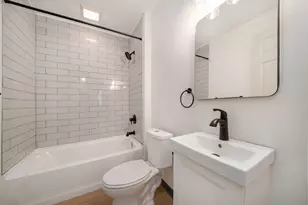 100 Knapp St NE, Grand Rapids, MI 49505 - Photo 17