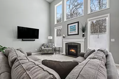 2612 Orange Court SE, Grand Rapids, MI 49546 - Photo 9