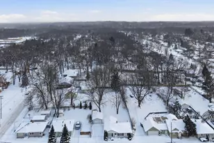 1930 36th St SW, Wyoming, MI 49519 - Photo 9